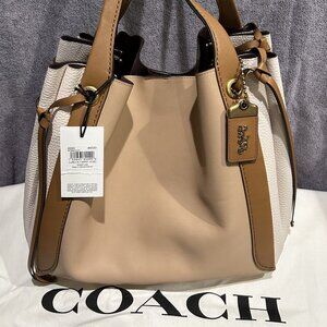 Coach Harmony Hobo In Colorblock D1980-53353 NWT